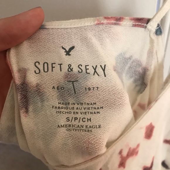 American Eagle Boho Off the Shoulder - Picture 4 of 4